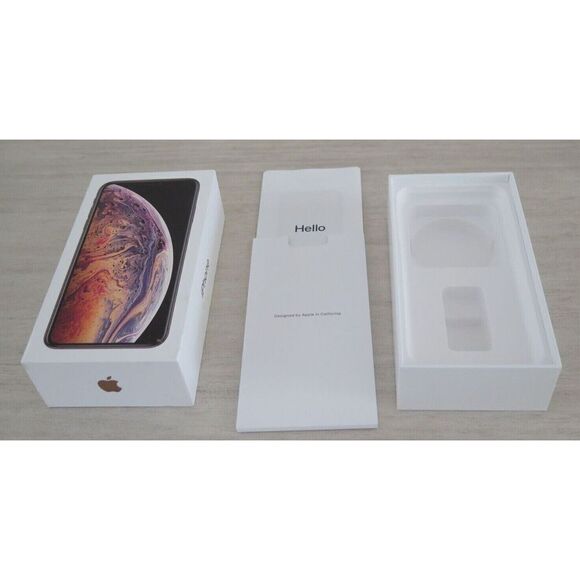 Apple iPhone Xs Max 64GB Silver - Box, Tool & Papers Included - Picture 1 of 5